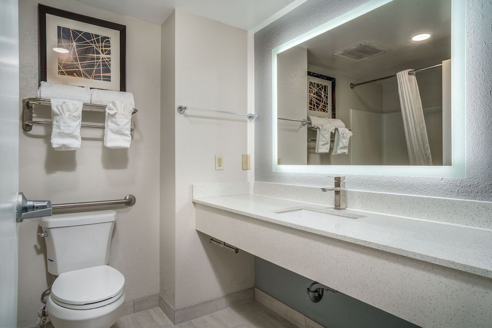Standard Room, 2 Queen Beds, Non Smoking, Refrigerator & Microwave