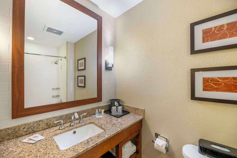 Suite, 2 Queen Beds, Non Smoking