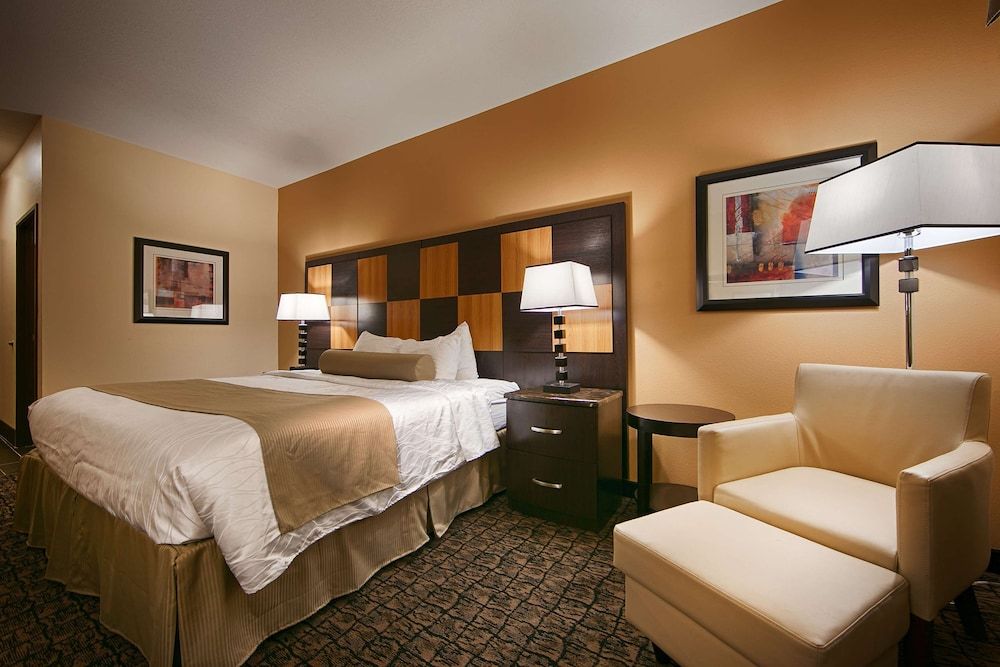 Best Western Plus Wendover Inn Standard Room, 1 King Bed, Non Smoking, Refrigerator