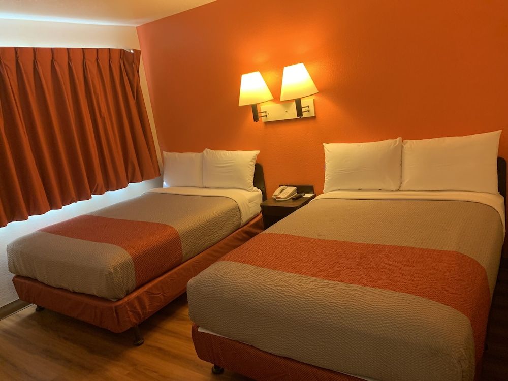 Standard Room, 2 Double Beds, Non Smoking