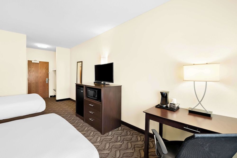 Best Western Nebraska City Inn Standard Room, 2 Double Beds, Non Smoking 3