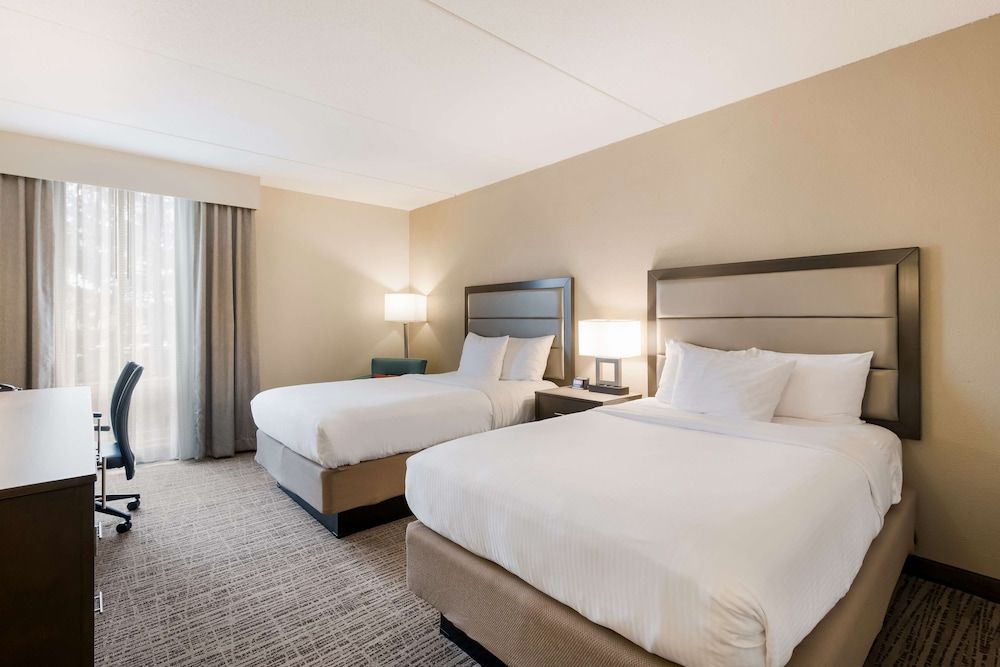 Standard Room, 2 Double Beds, Non Smoking, Refrigerator & Microwave