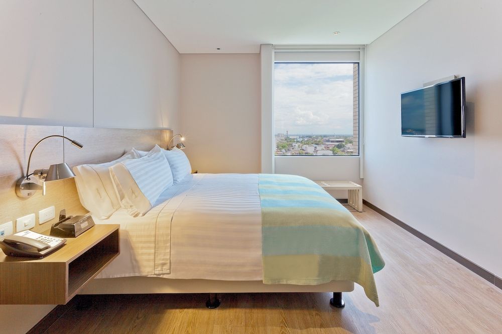 Suite, 1 King Bed