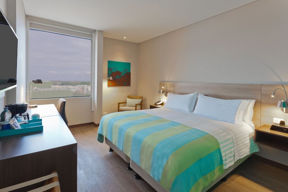 Standard Room, 1 King Bed