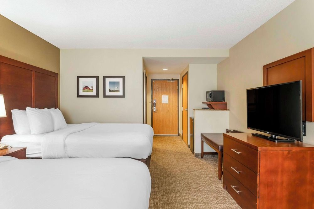 Room, 2 Queen Beds, Accessible, Non Smoking
