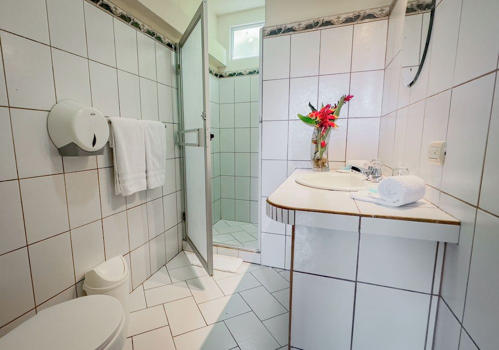 Tabulia Tree Hotel and Villas Standard Garden View 7