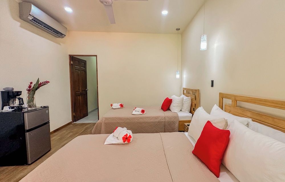 Tabulia Tree Hotel and Villas Deluxe Garden View 8