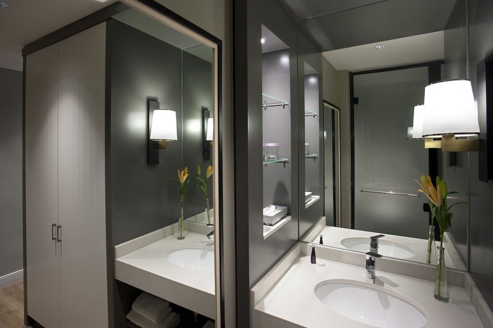 Avani Gaborone Resort & Casino AVANI Garden View Room 10