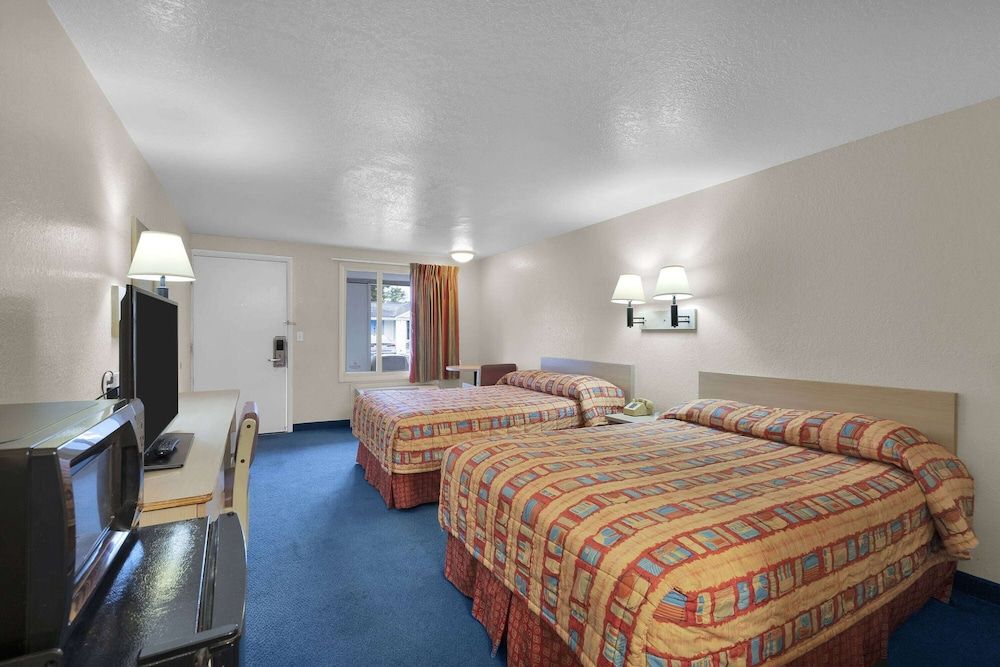 Room, 2 Double Beds, Accessible