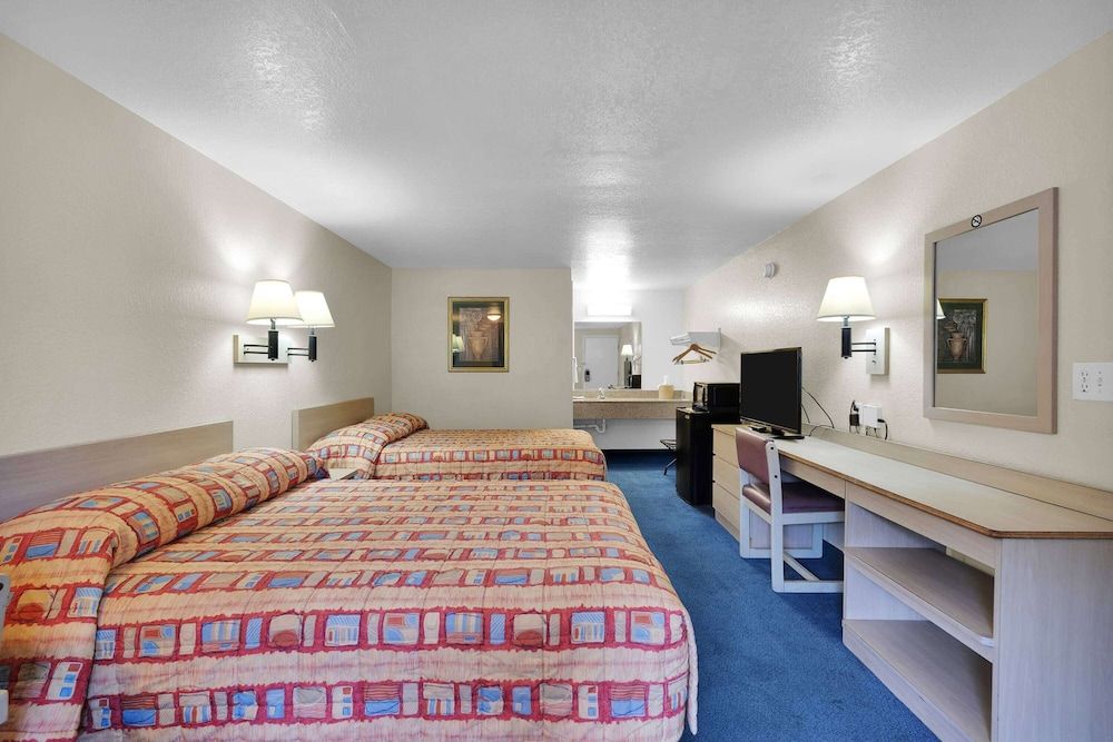 Room, 2 Double Beds, Accessible