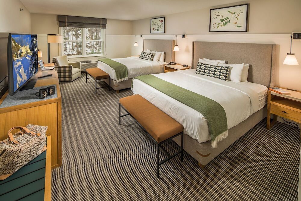 The White Mountain Hotel & Resort Deluxe Suite 2 King Beds 2