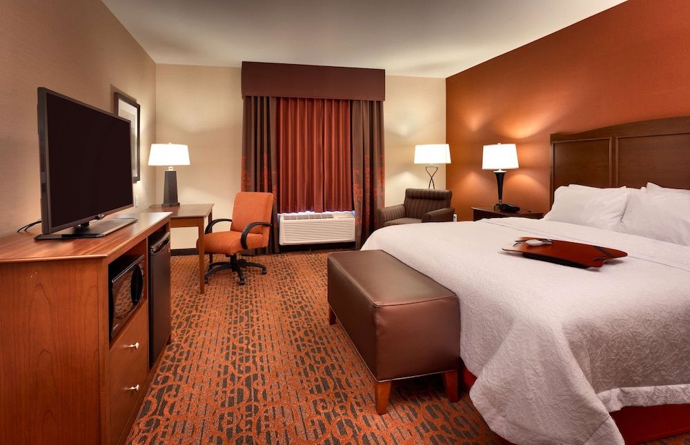 Hampton Inn Omaha/West Dodge Road (Old Mill)