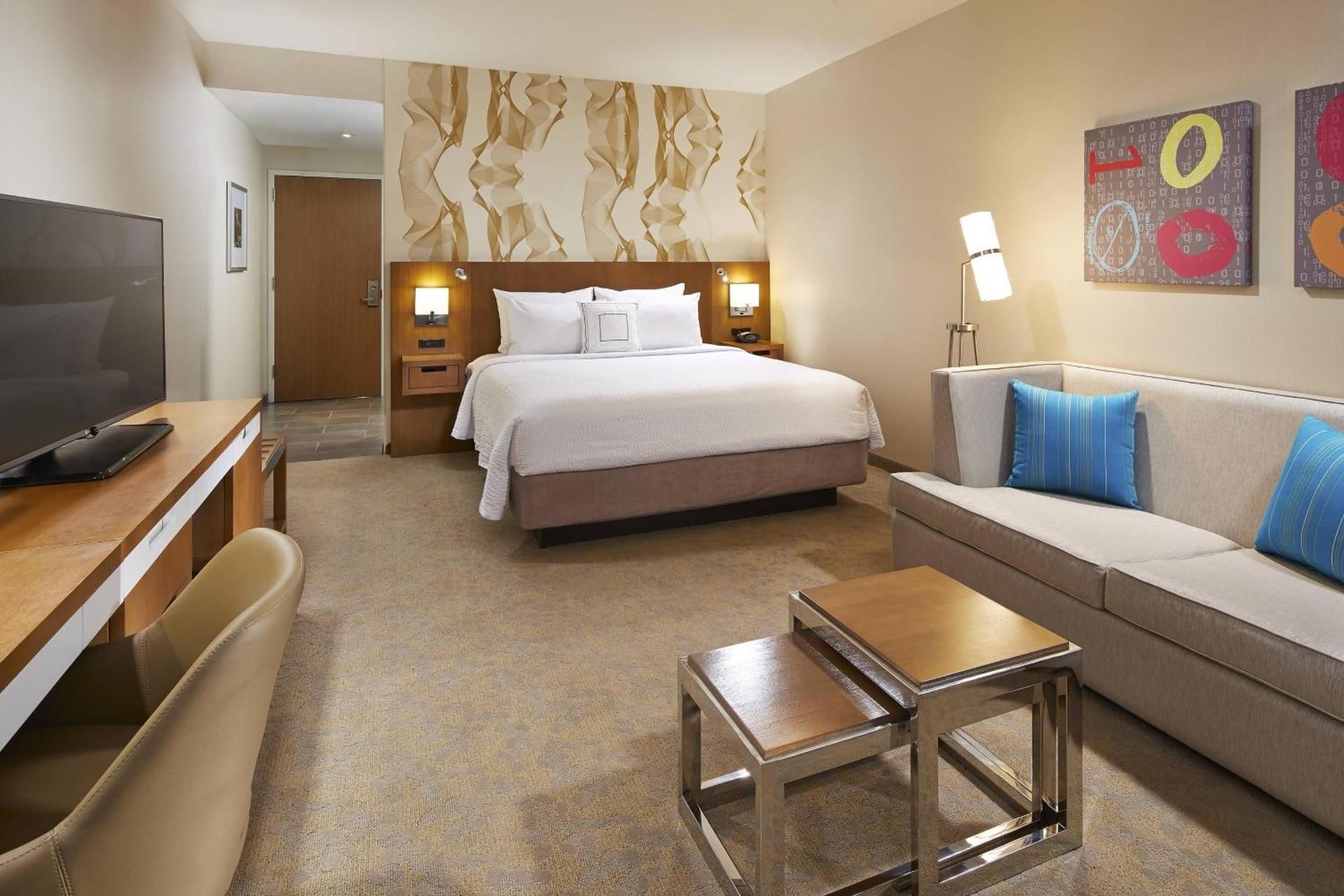 King Room with Sofa Bed and Roll-in Shower - Mobility Accessible