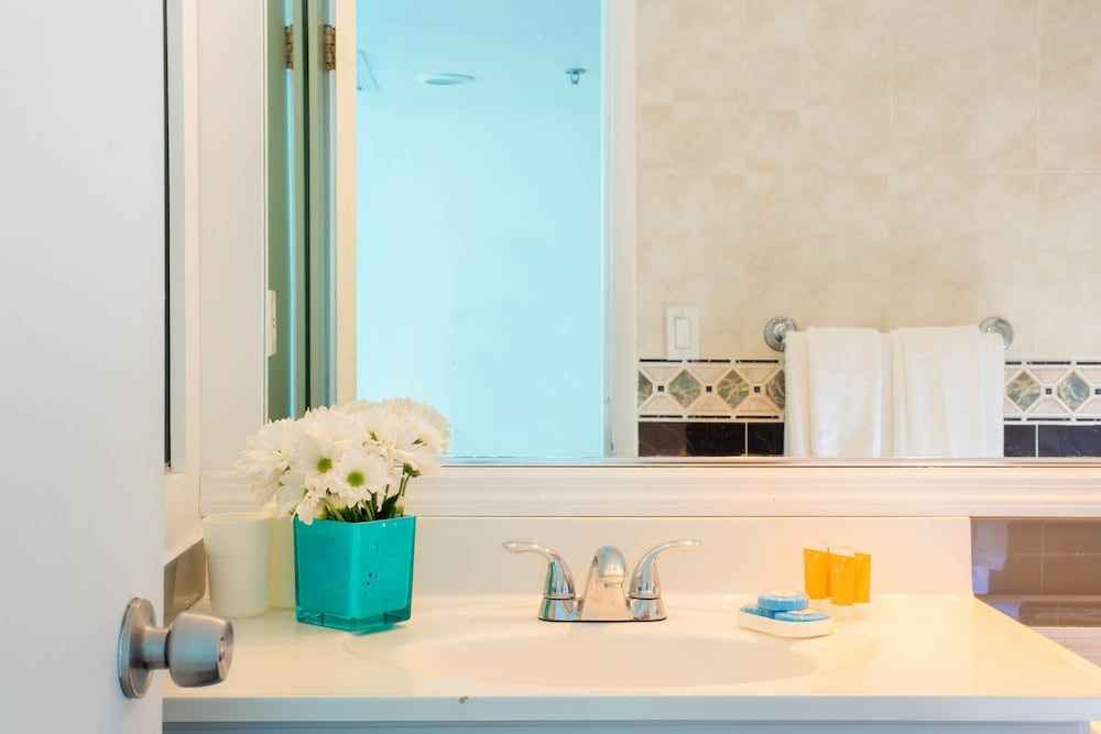 New Point Miami Beach Apartments Studio, Multiple Beds (Studio Bay View) 17