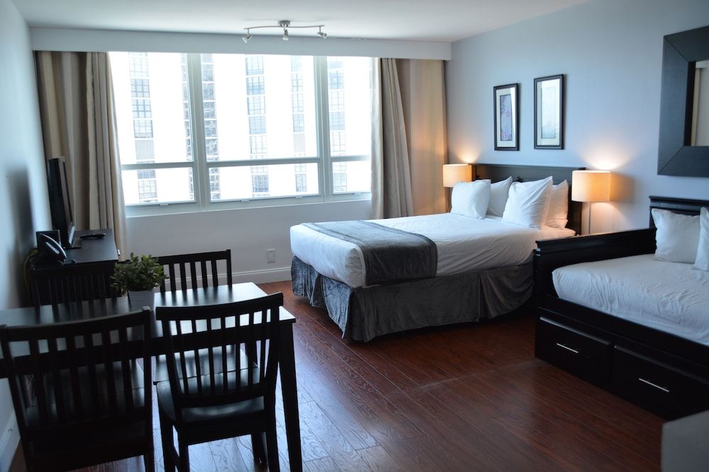 New Point Miami Beach Apartments Studio, Multiple Beds (Studio Bay View) 7