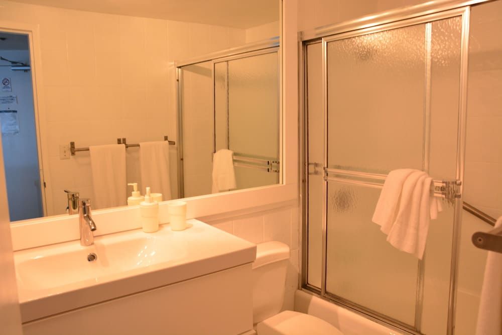 New Point Miami Beach Apartments Studio, Multiple Beds (Studio Bay View) 14