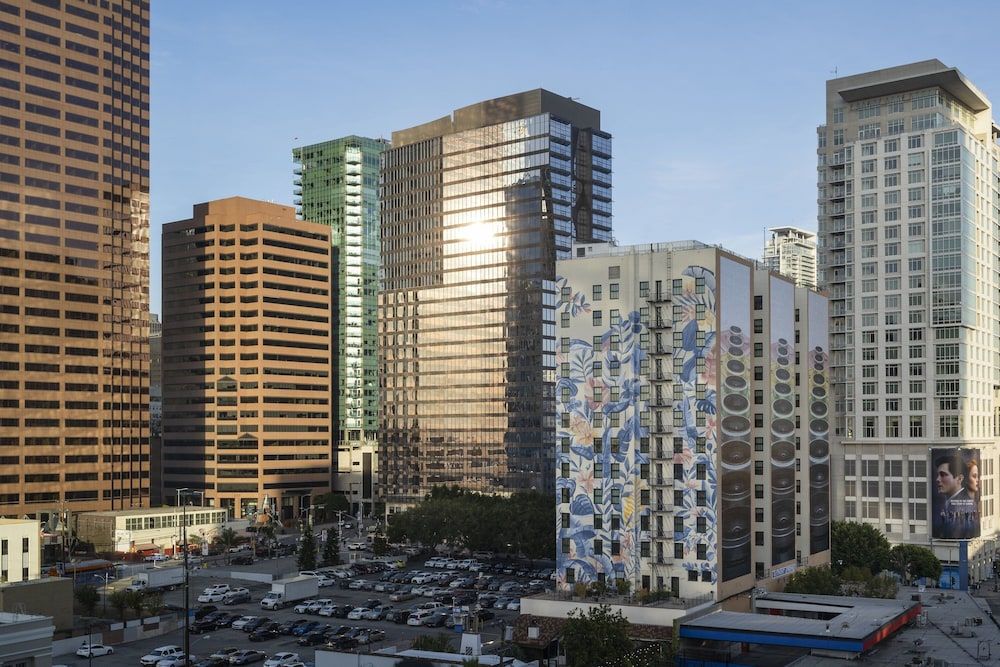 undefined Courtyard Los Angeles L.A. LIVE 6