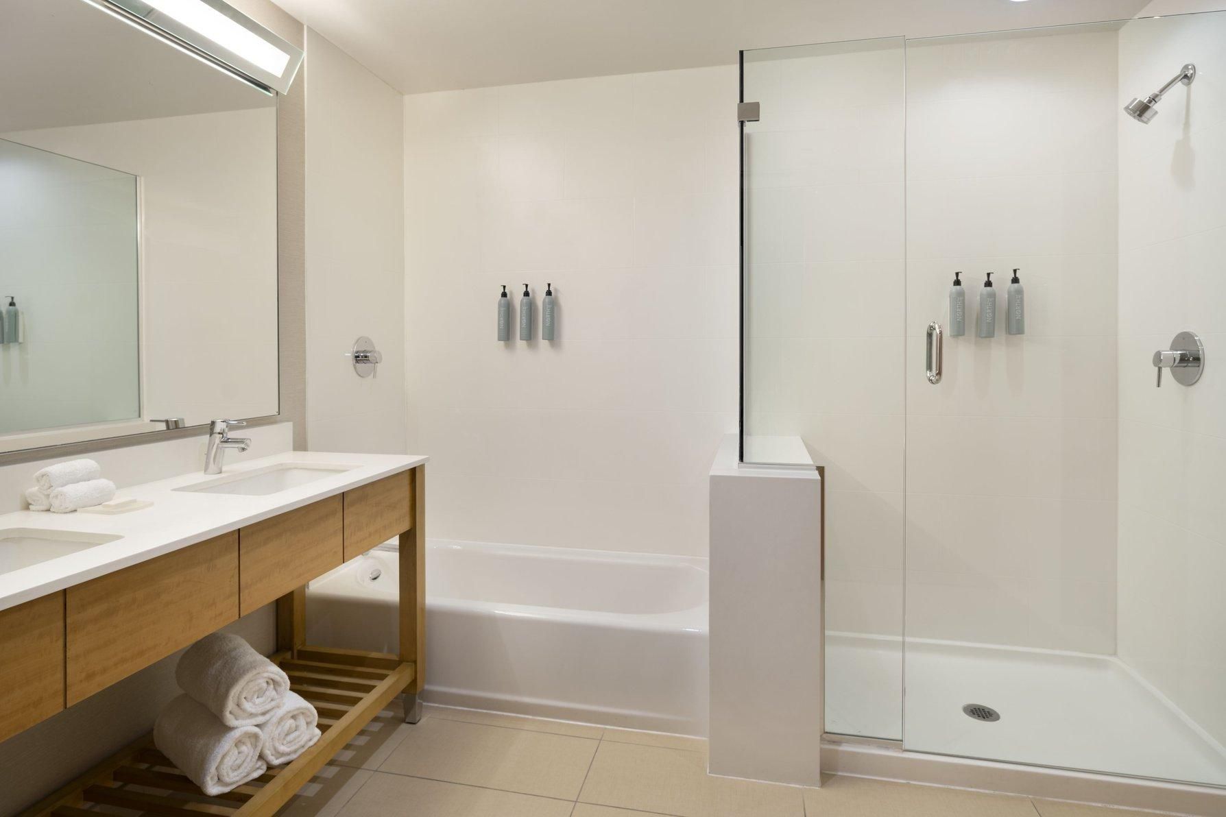 undefined Courtyard Los Angeles L.A. LIVE 6