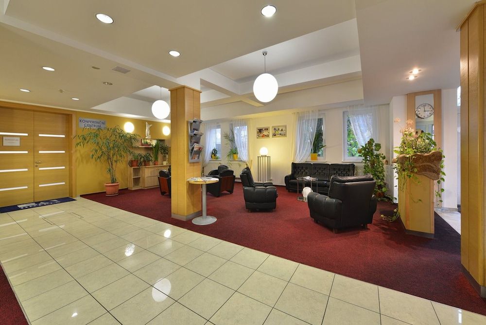 undefined EA Hotel Populus