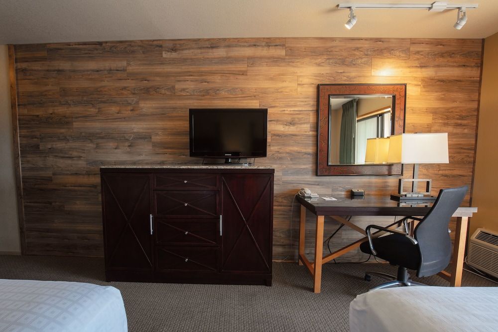 Riverside Inn Standard Double Double ADA Compliant 4