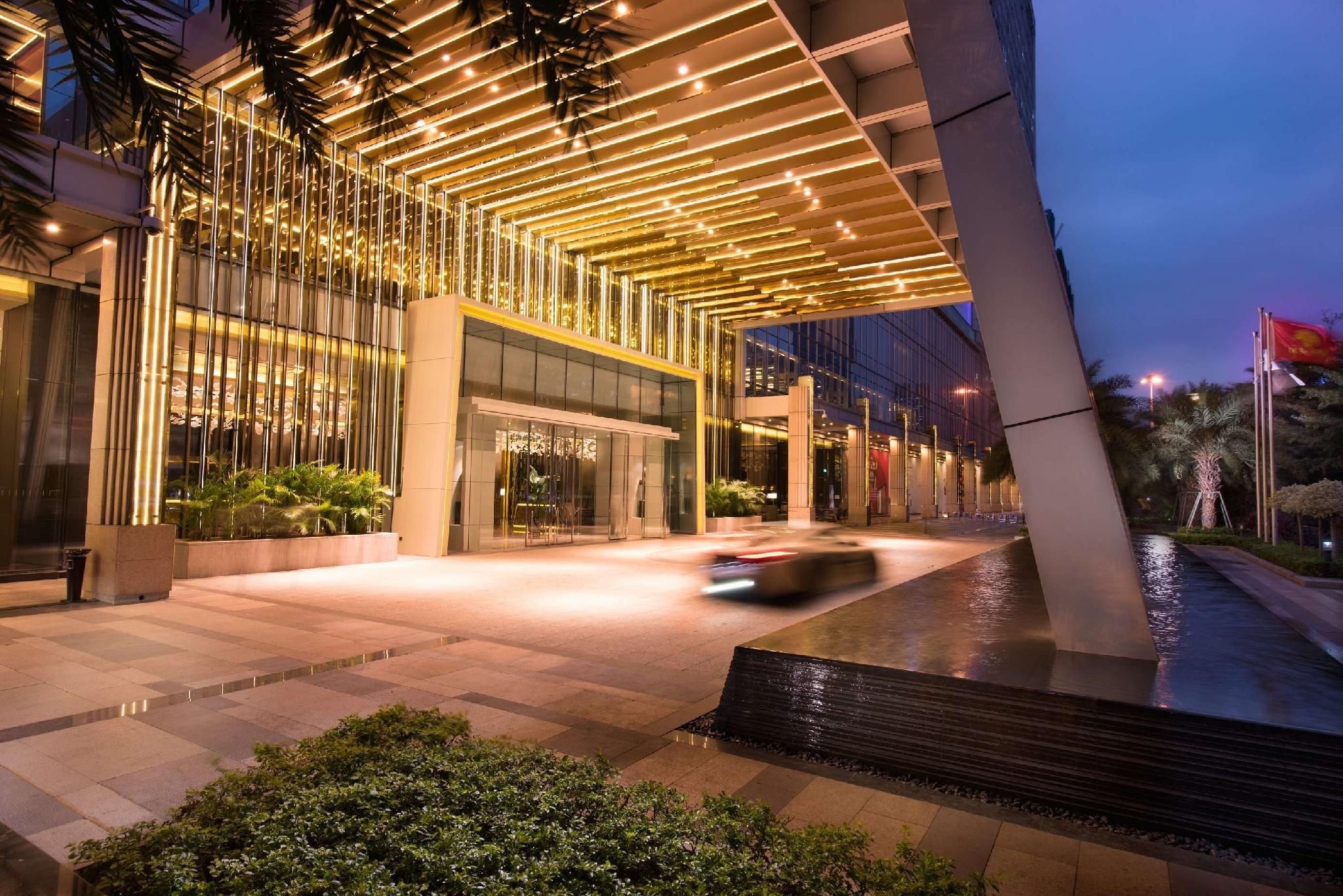 undefined Hilton Shenzhen Futian 2
