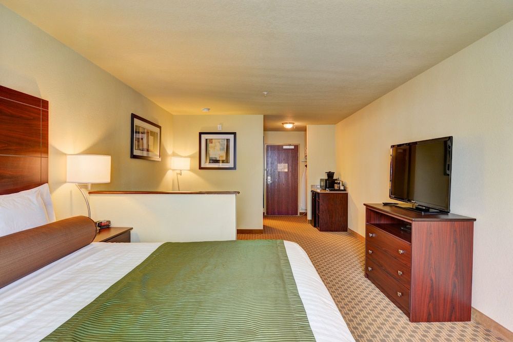 Deluxe Studio Suite