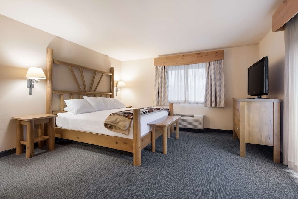 Best Western Plus Kentwood Lodge