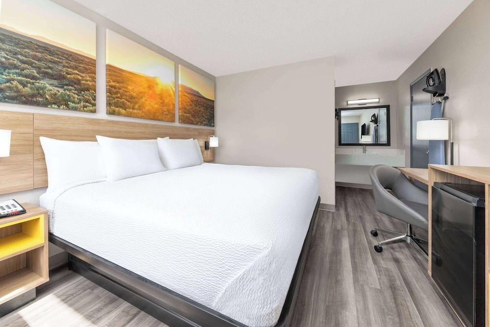 Days Inn by Wyndham Wichita Falls