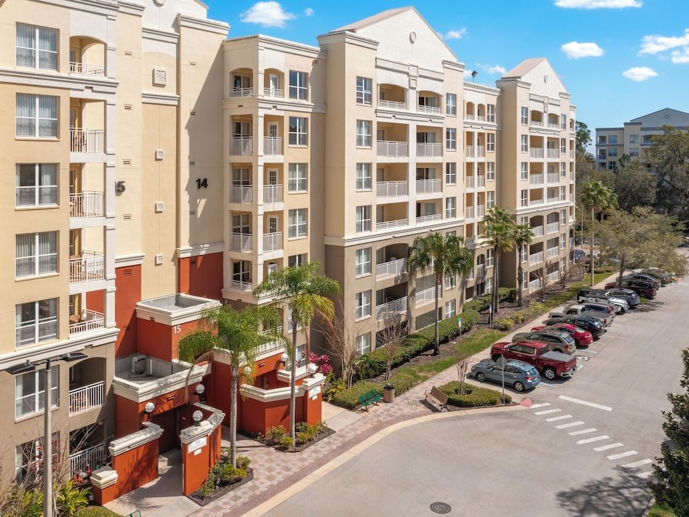 undefined Vacation Village at Parkway 10
