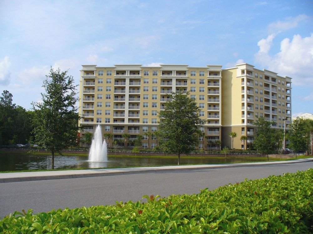 undefined Vacation Village at Parkway 9