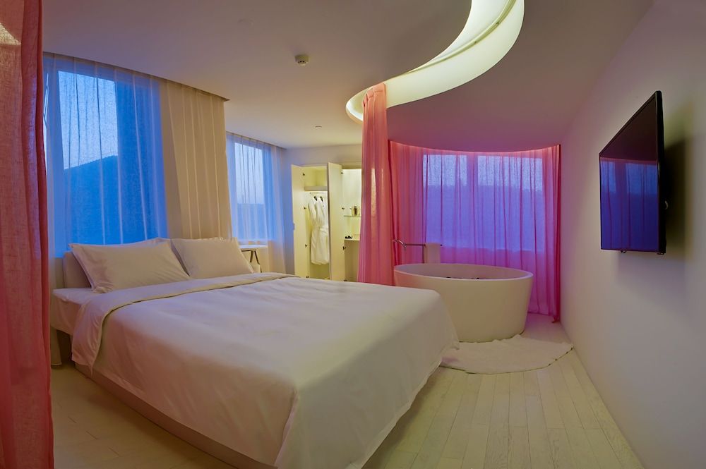 Soak King Room