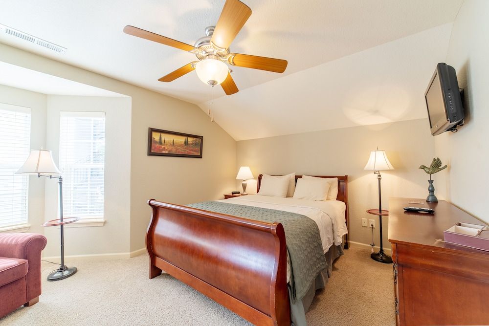 Exclusive Townhome, 5 Bedrooms, Jetted Tub, Resort View