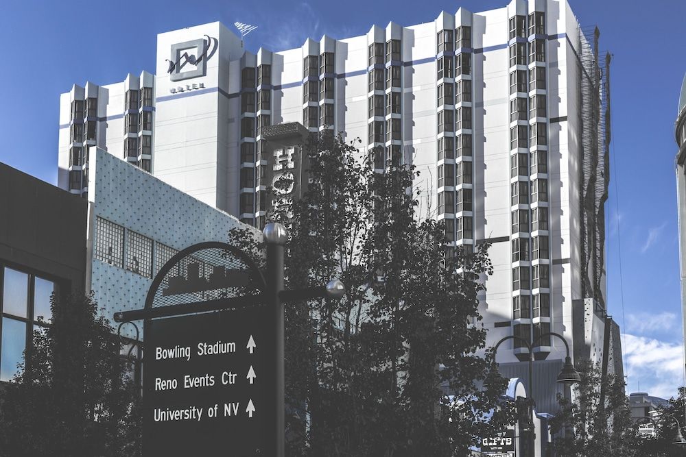 undefined Whitney Peak Hotel Reno, Tapestry Collection by Hilton 3