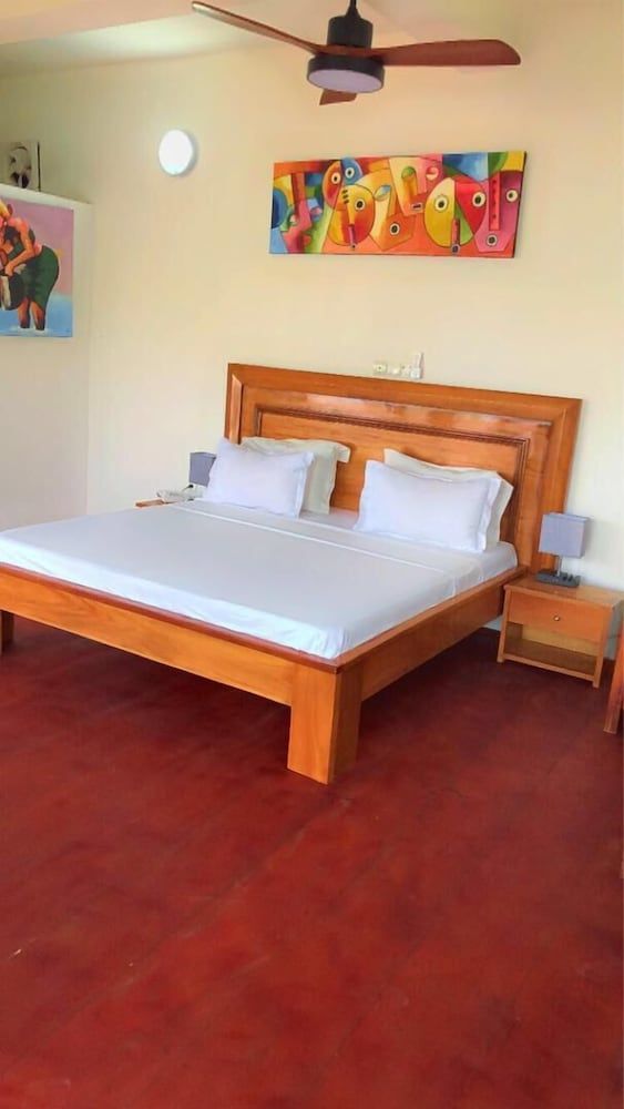Les Gîtes de Kribi Comfort Double Room, Accessible, Ensuite