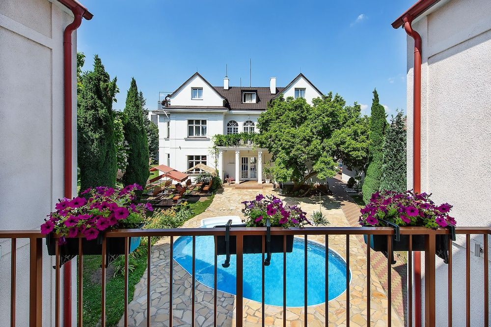 undefined Hotel Marie Luisa 9