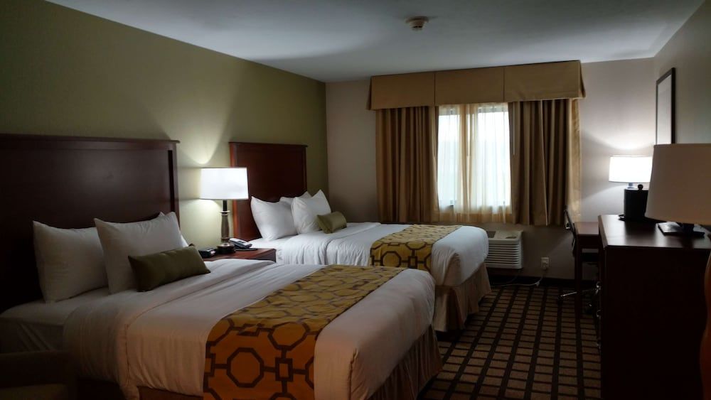 Room, 2 Queen Beds, Accessible, Non Smoking