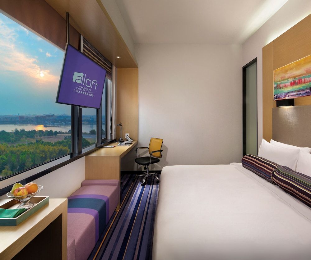 Suite, 1 Bedroom, City View