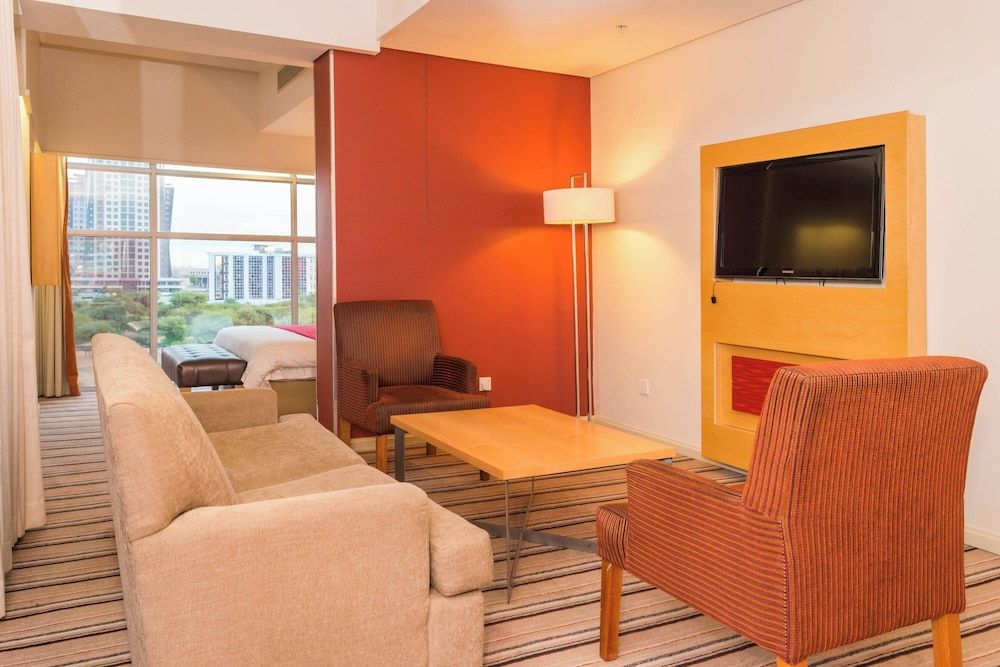 Suite, 1 King Bed with Sofa bed, Non Smoking, City View