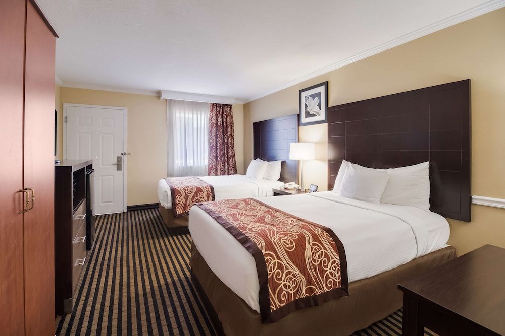 Best Western McKenzie