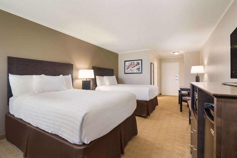 Standard Room, 2 Double Beds, Non Smoking, Refrigerator
