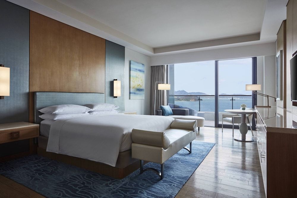 Executive Room, 1 King Bed, Ocean View