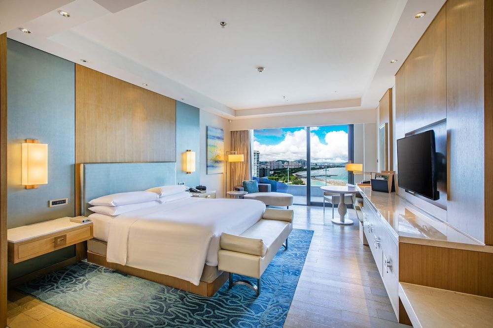Room, 1 King Bed, Balcony, Ocean View