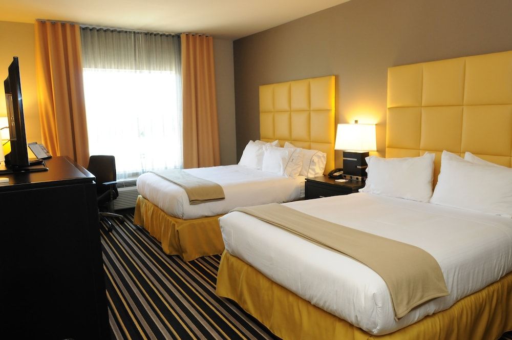 Standard Room, 2 Queen Beds, Accessible (Communications)