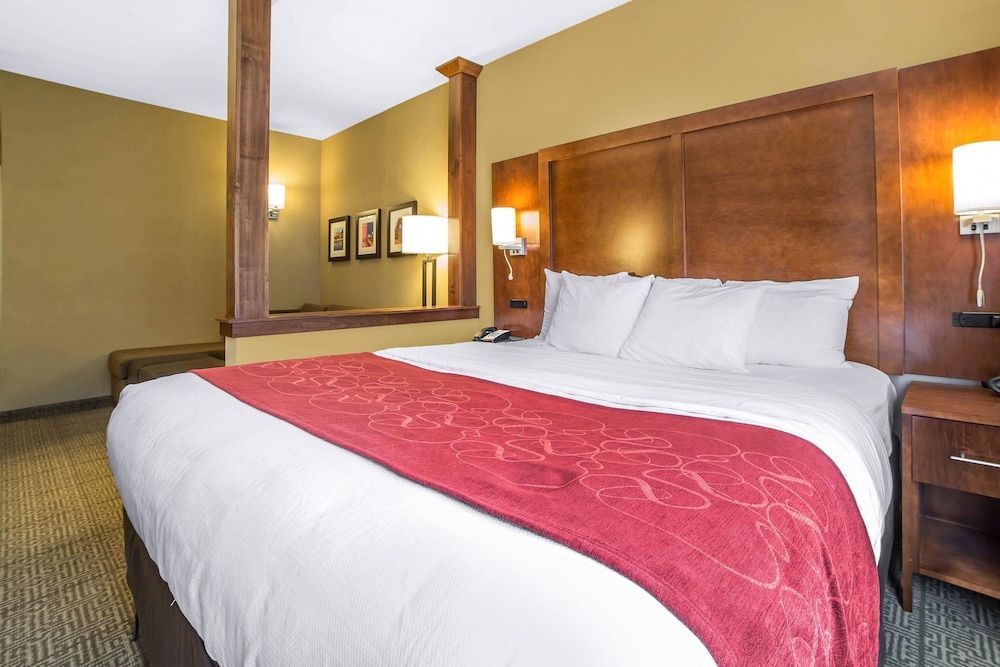 undefined Comfort Suites Moab near Arches National Park 3