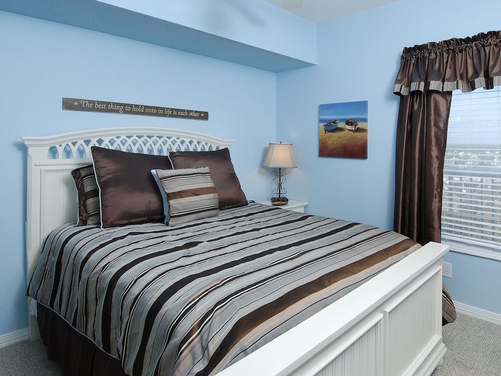 Condo, 3 Bedrooms, 3 Bathrooms, Sea Facing