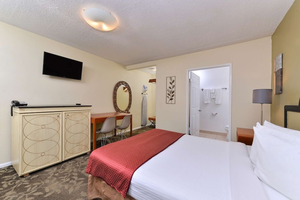 Americas Best Value Inn Rancho Palos Verdes Room, 1 Queen Bed, Non Smoking 7