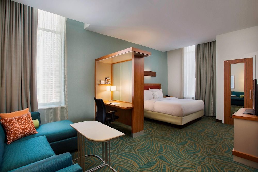 undefined Springhill Suites by Marriott Houston Dwntn/Convention Cntr 4