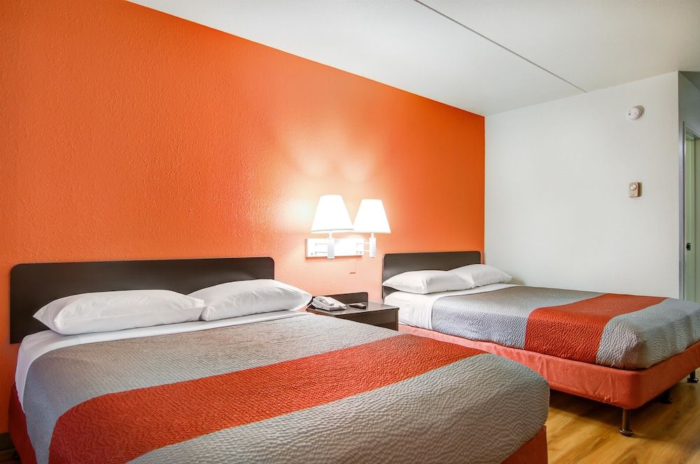 Standard Room, 2 Double Beds, Accessible, Non Smoking