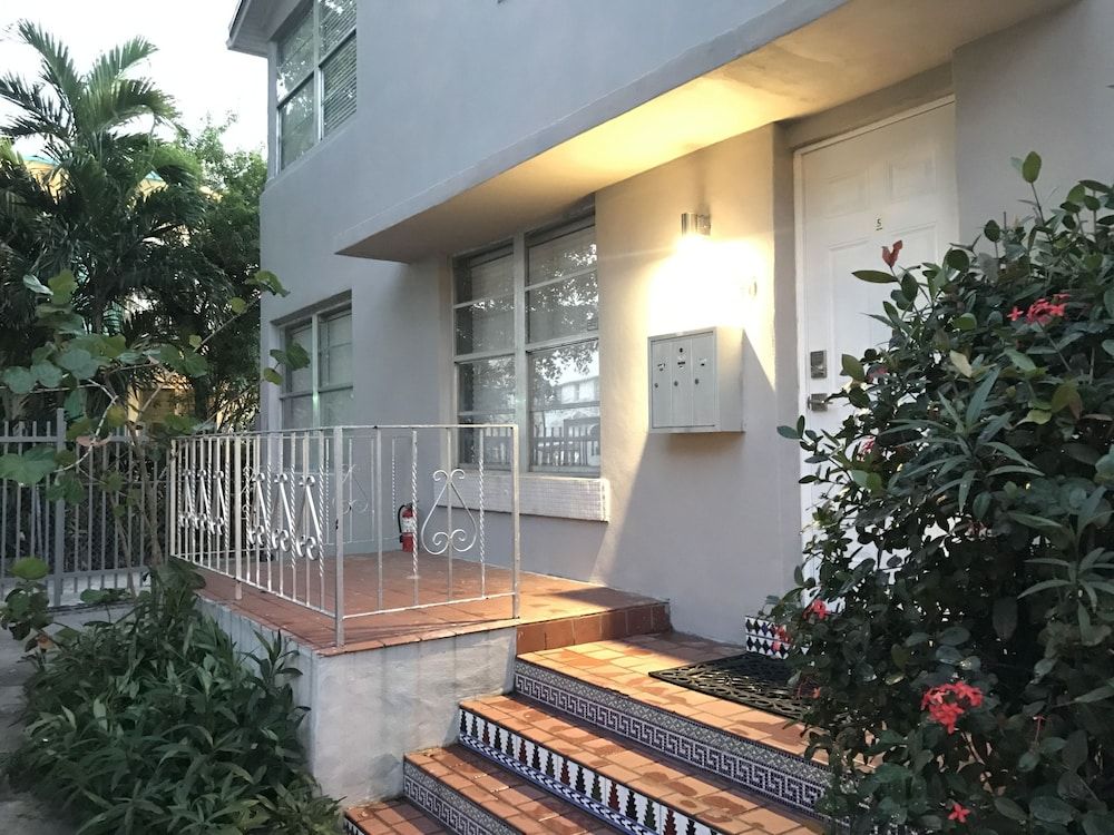 undefined Miami Beach 550 8