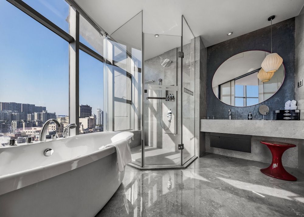 Maison New Century Hotel Dongguan Deluxe Suite 6